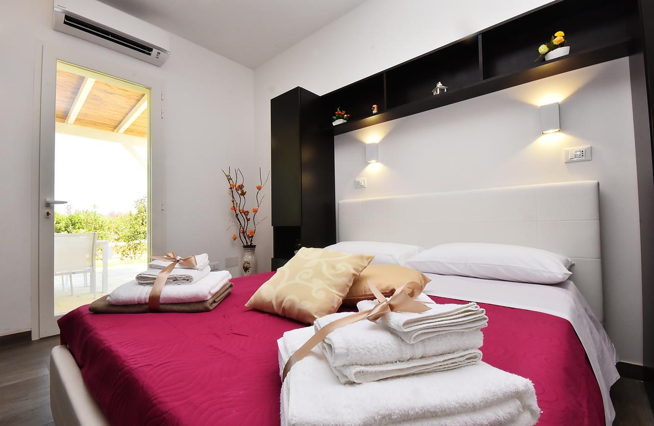Borgo Fiorito Relais Bed & Breakfast Parabita Luaran gambar