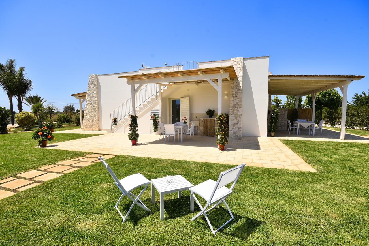 Borgo Fiorito Relais Bed & Breakfast Parabita Luaran gambar