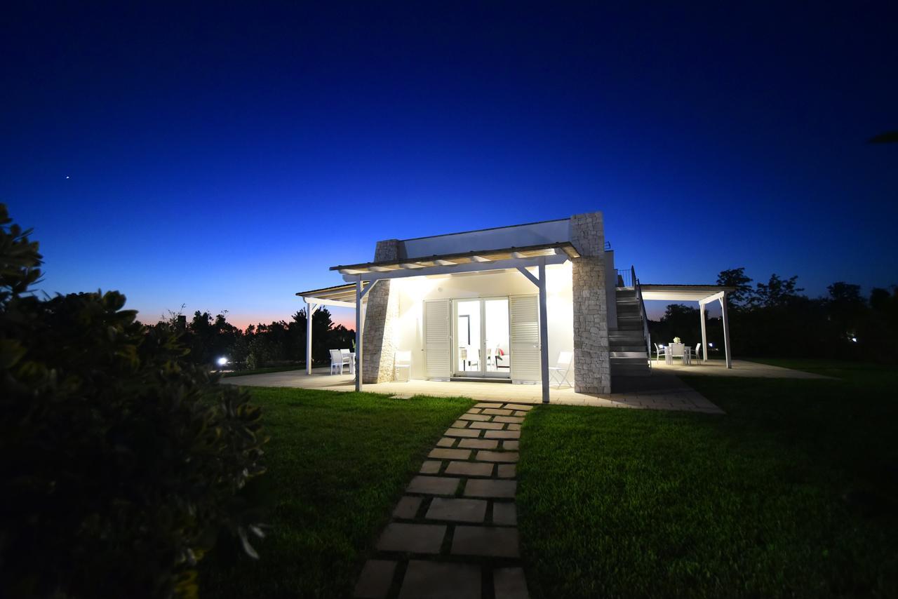 Borgo Fiorito Relais Bed & Breakfast Parabita Luaran gambar