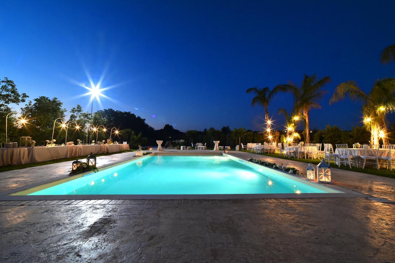 Borgo Fiorito Relais Bed & Breakfast Parabita Luaran gambar