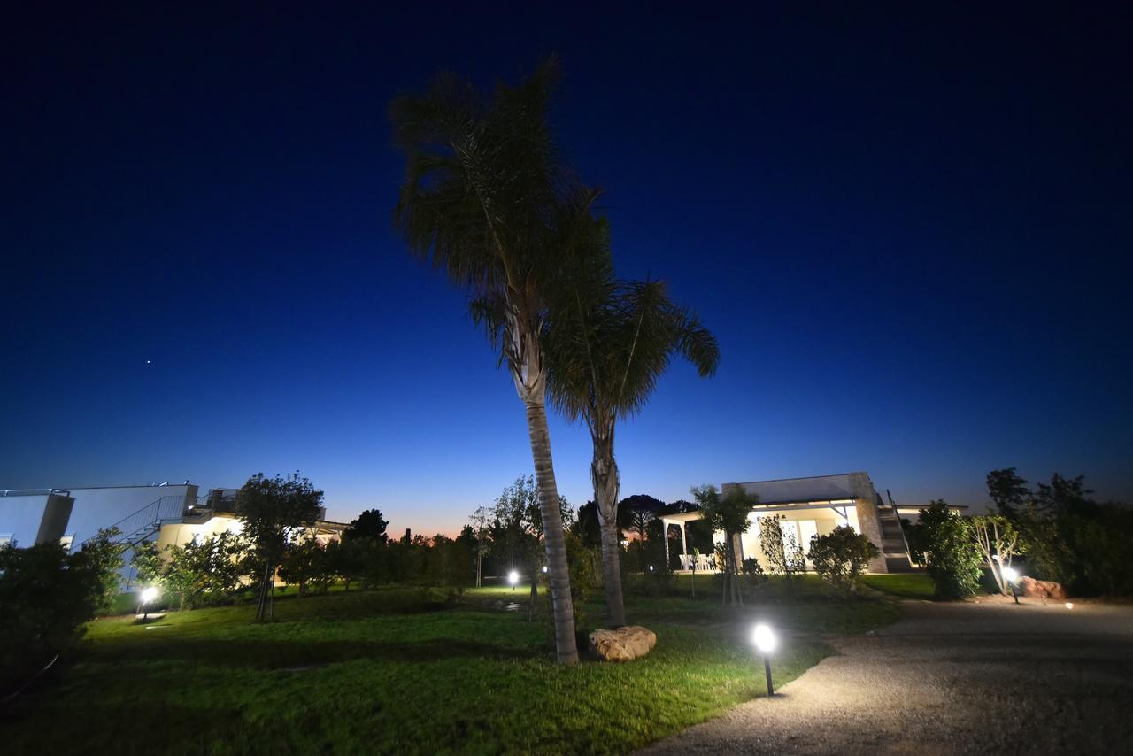 Borgo Fiorito Relais Bed & Breakfast Parabita Luaran gambar