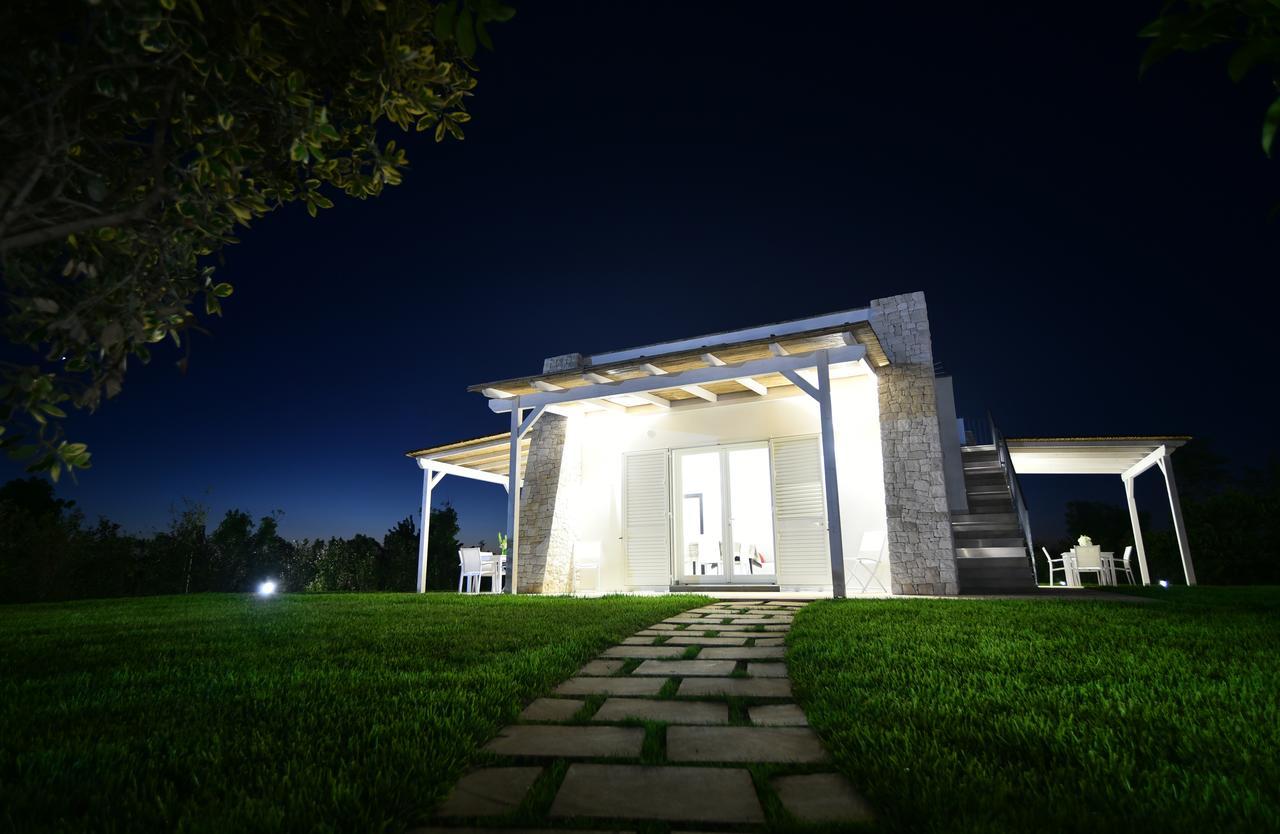 Borgo Fiorito Relais Bed & Breakfast Parabita Luaran gambar