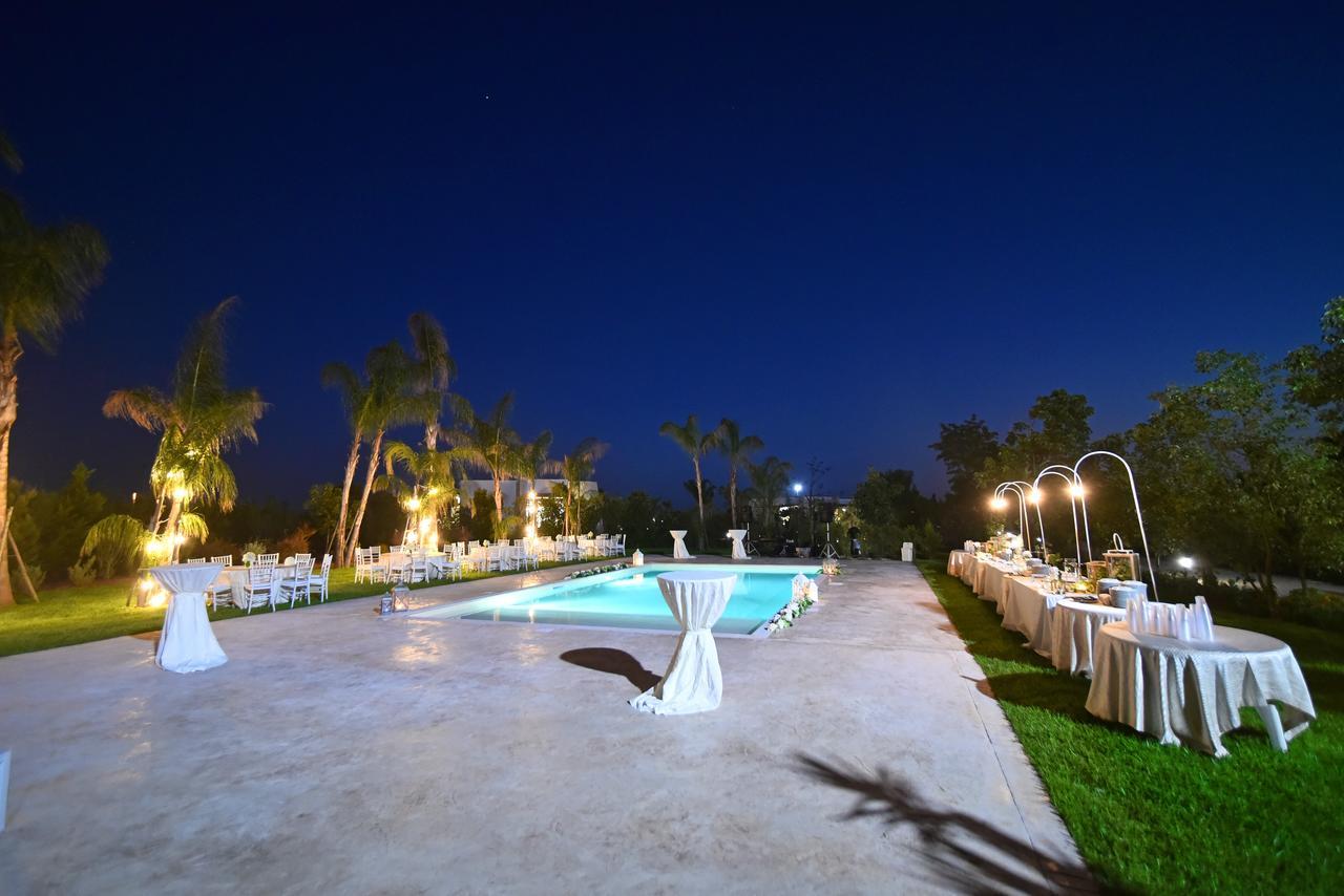Borgo Fiorito Relais Bed & Breakfast Parabita Luaran gambar